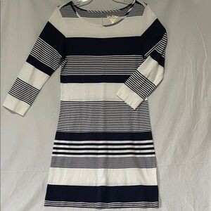Lilly Pulitzer Marlowe Dress Navy and White Striped 100%Pima Cotton Sz Med.
